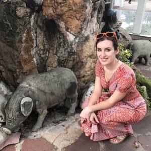 Meet your Posher, Angela